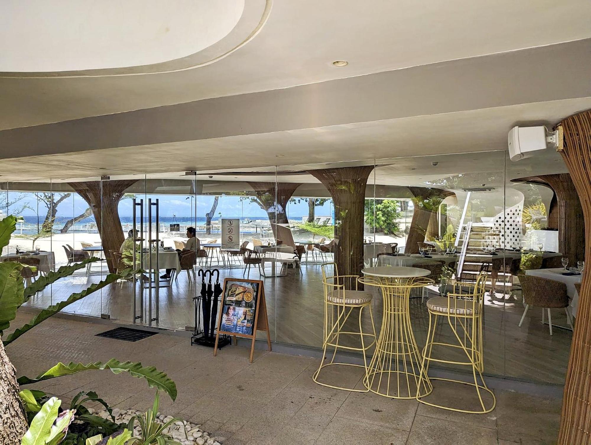 Dominiks Quite And Elegant Studio Ocean View Pool At Tambuli Resort High Floor Lapu-Lapu City Exterior photo