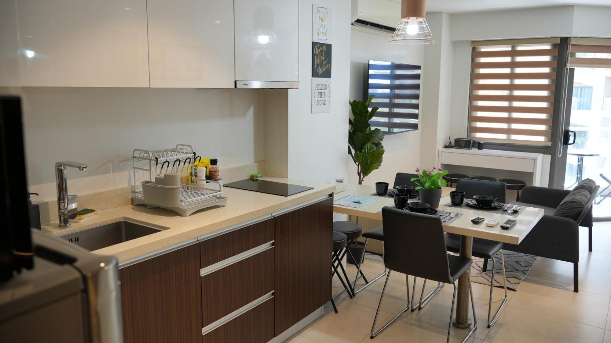 Dominiks Quite And Elegant Studio Ocean View Pool At Tambuli Resort High Floor Lapu-Lapu City Exterior photo